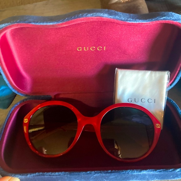 Gucci sunglasses